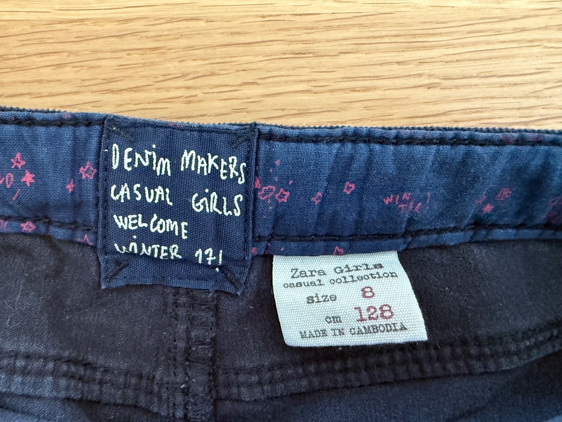 Hosen: Dunkelblaue Stoffhose, Gr 128 – Gebraucht aus Hünibach von rotestandem01 2
