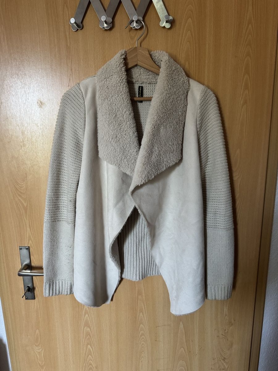 Stradivarius Giacche: Damen Strickjacke Beige Grösse 36 – Usato da Ins venduto da maximal_30CHF
