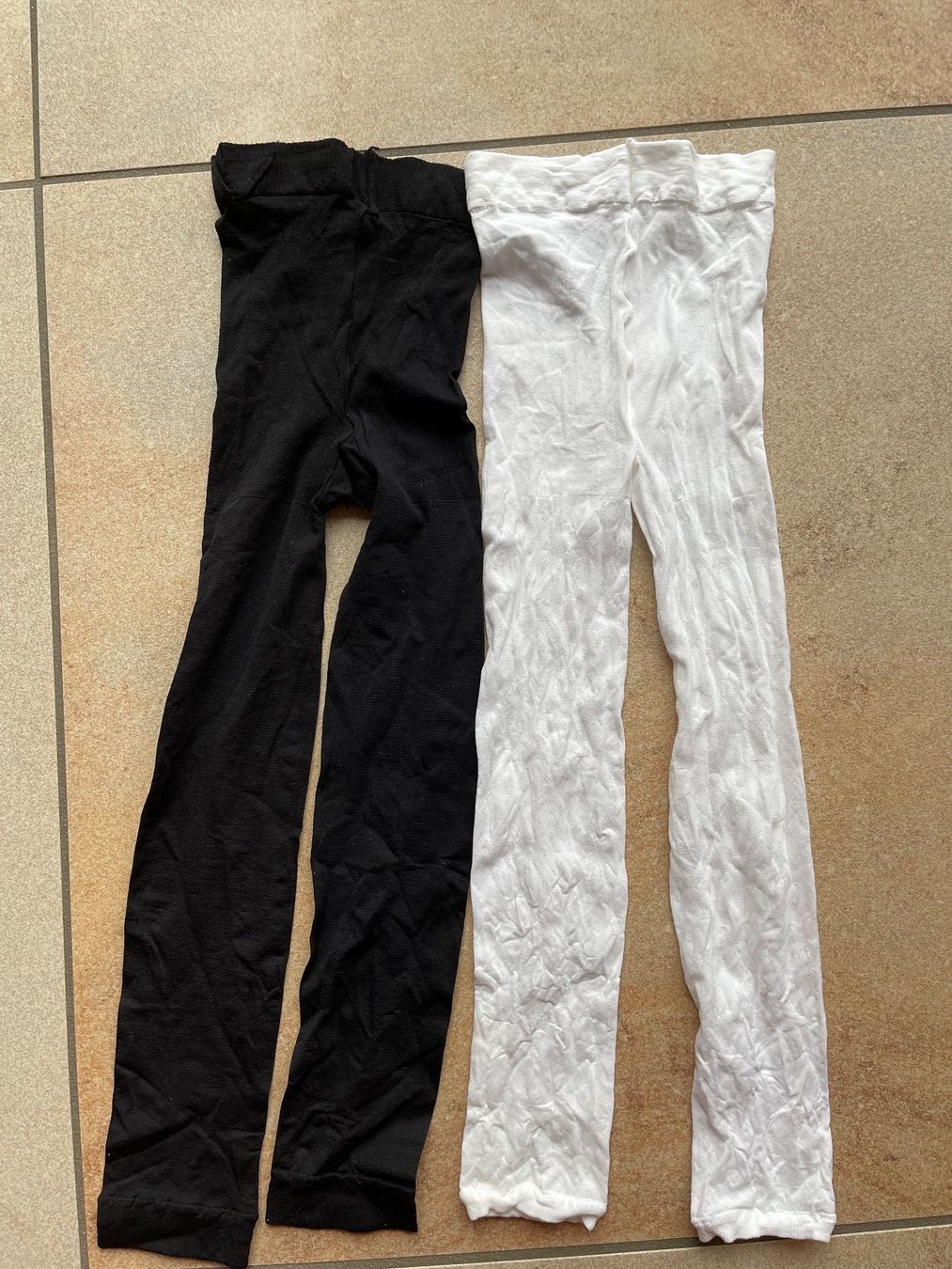 Calze & Collant: 2 Leggings Strumpfhosen 10J – Nuovo (secondo la descrizione) da Muttenz venduto da Susanne81002