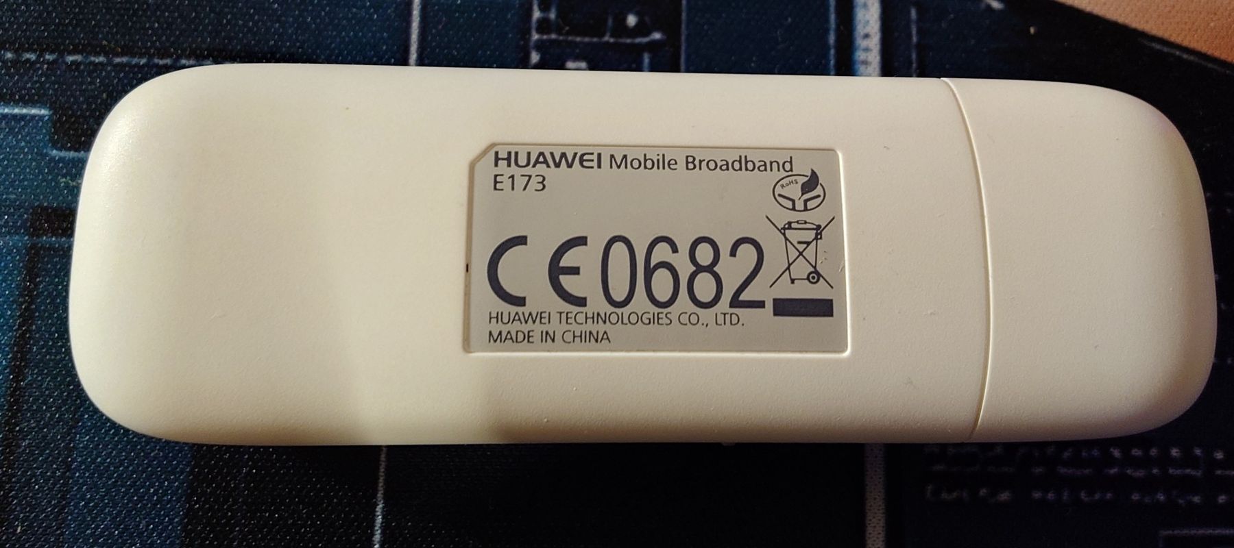 Huawei Chiavette USB: M-Budget Hotspot - Klassiker - USB Stick - Sim Karten – Nuovo (secondo la descrizione) da Ennetmoos venduto da Faders 2