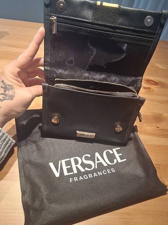 VERSACE