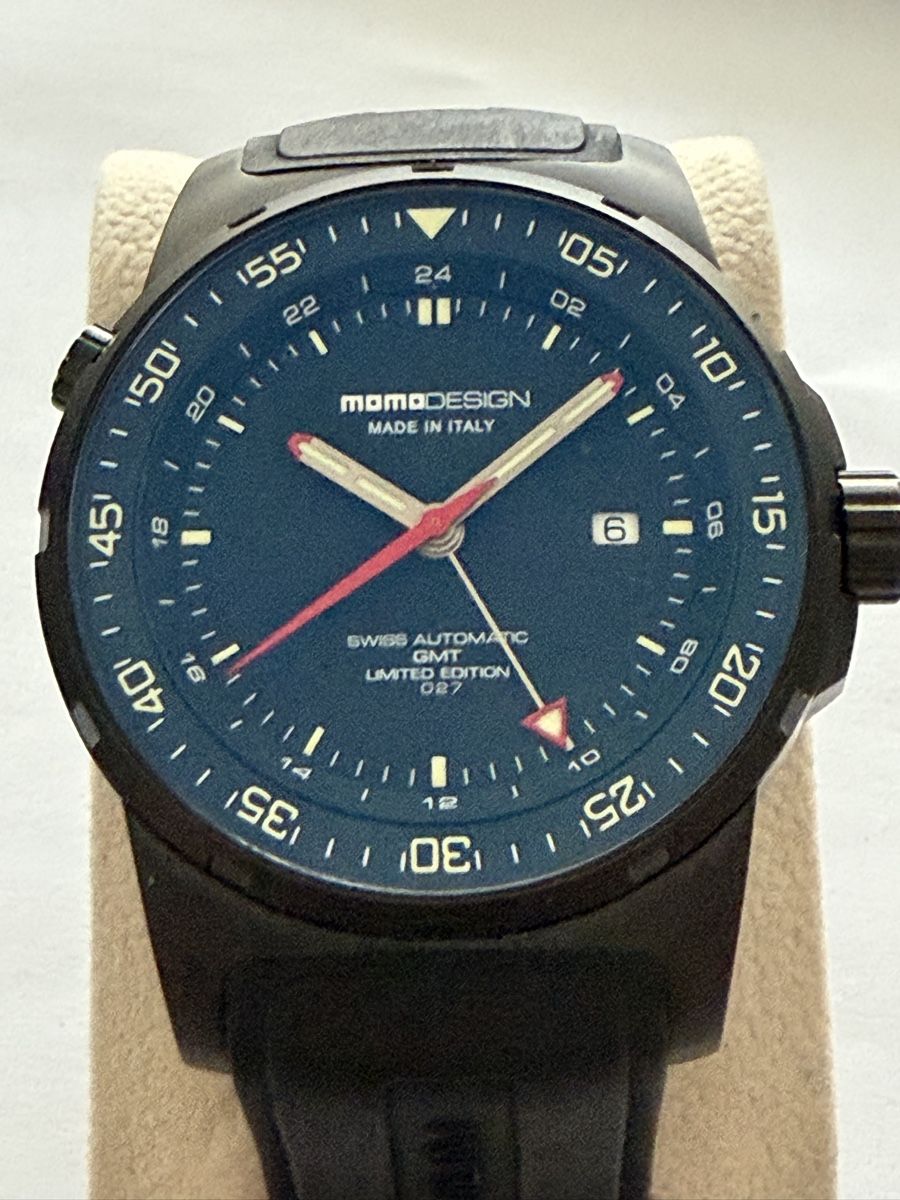 Montres: Nomo Design GMT Automatic – D'occasion à St. Margrethen SG par Watchmen1972