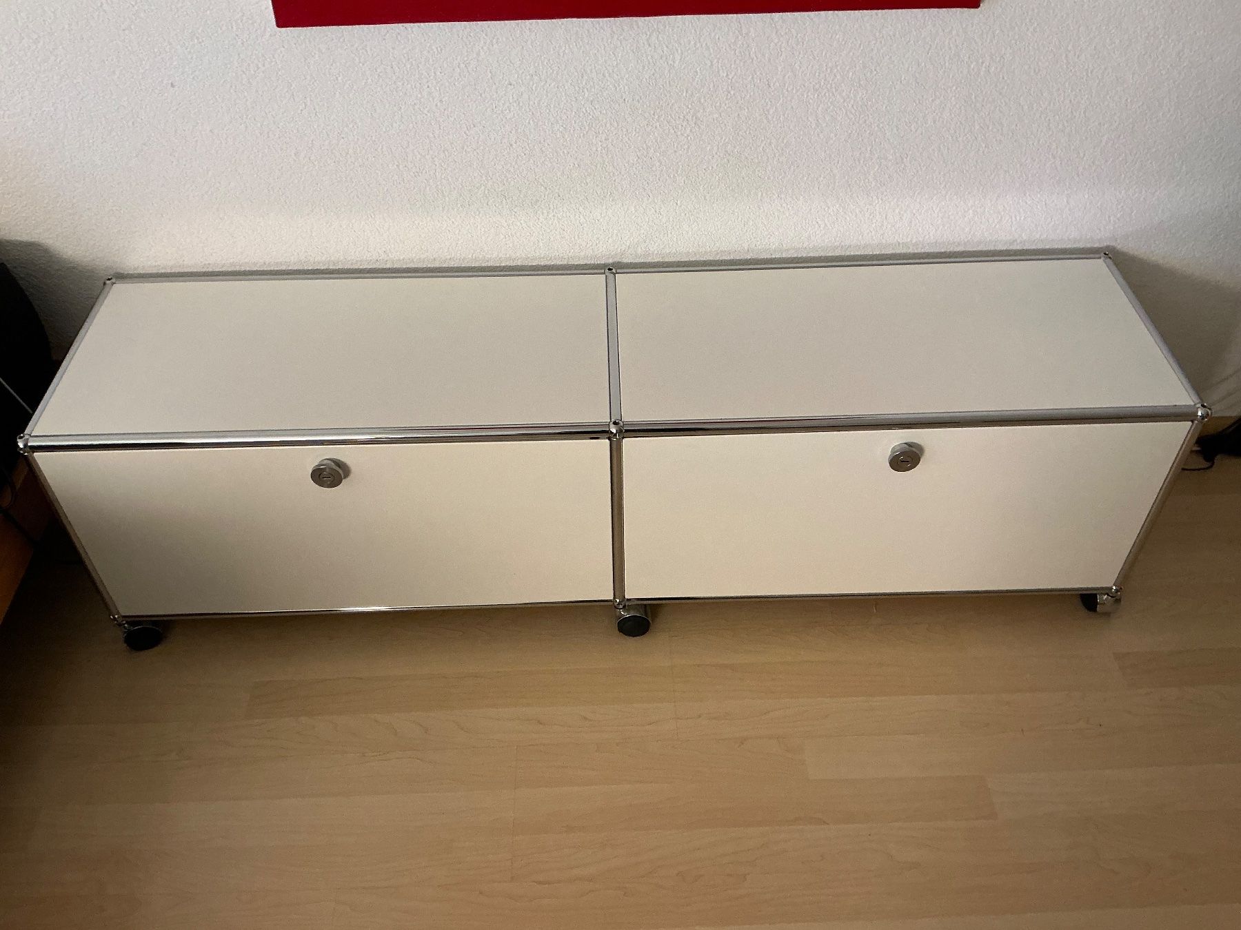USM Kommoden: Sidebord USM weiss – Gebraucht aus Carona von LaDark11 1