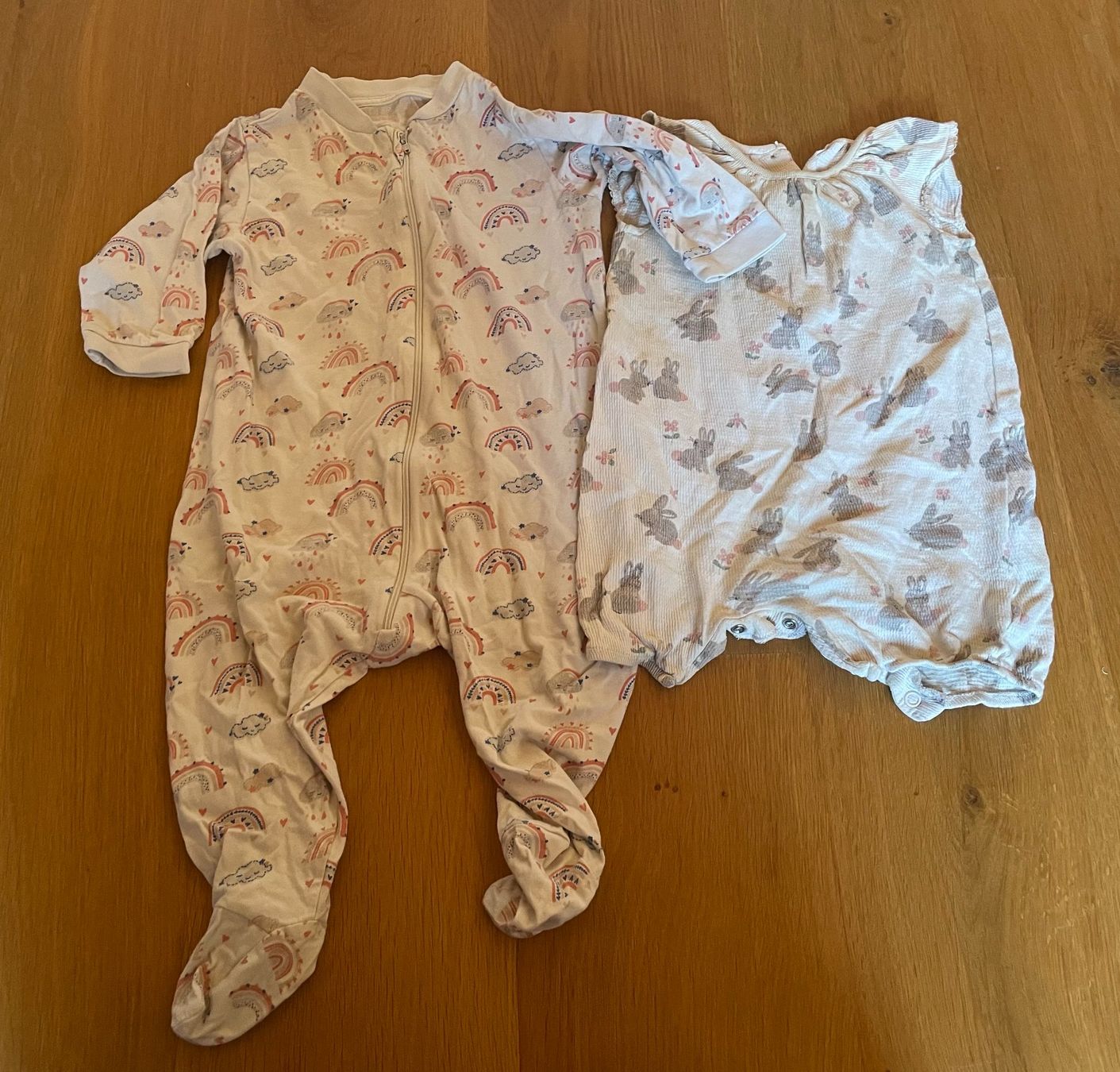 Lotti & Set di vestiti: Kleiderpaket Mädchen Grösse 80 – Usato da Teufenthal AG venduto da sleeepless1987 5