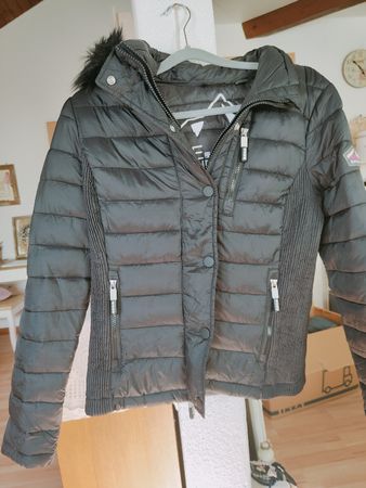 Superdry Winterjacke, Top Zustand, Grösse L, Schwarz!