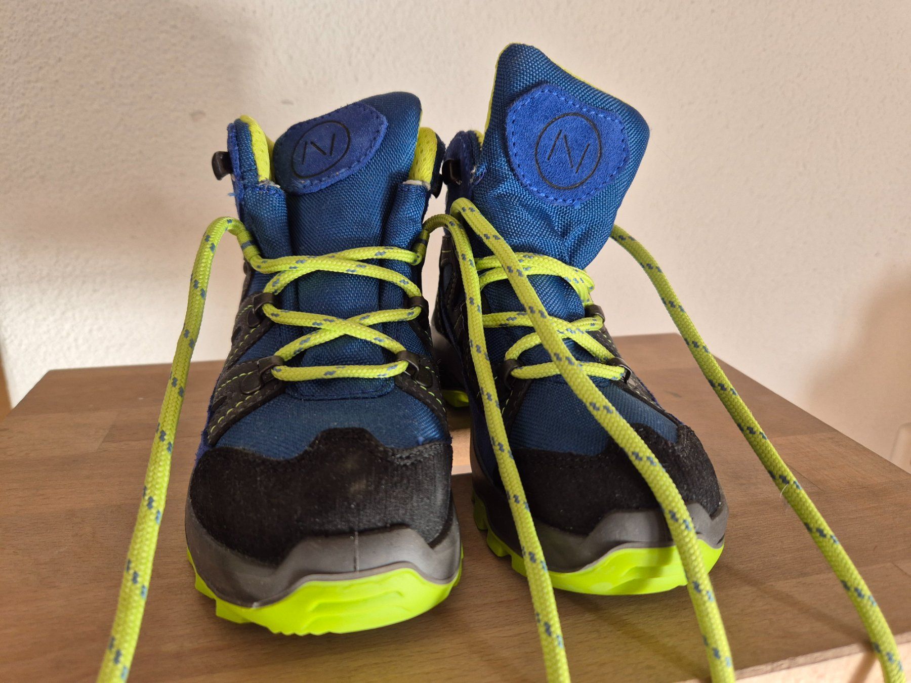 46 Nord Schuhe für Jungen: 46 Nord Kinder-Wanderschuhe, Gr. 29 – Neu (gemäss Beschreibung) aus Stäfa von unn_dj8d