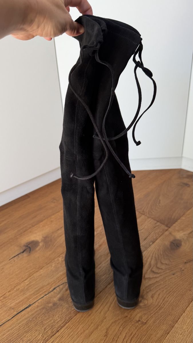 Stuart Weitzman Scarpe da donna: Stuart Weitzman Overknee Stiefel schwarz Grösse 39 – Nuovo (secondo la descrizione) da Küssnacht am Rigi venduto da hor_dpb7 4