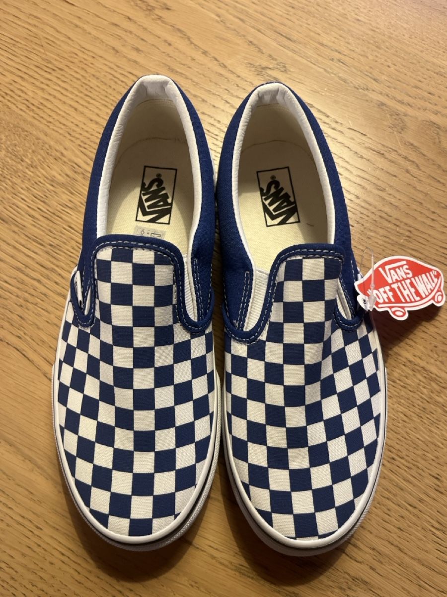 Vans Scarpe da uomo: Vans Classic Slip-On Gr. 35 – Nuovo e nell'imballaggio originale da Naters venduto da Cadro 1