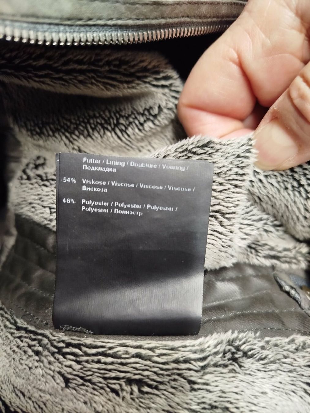 Cappotti: Manteau Annette Gortz – Usato da La Chaux-de-Fonds venduto da Emmaus2300CDF 9