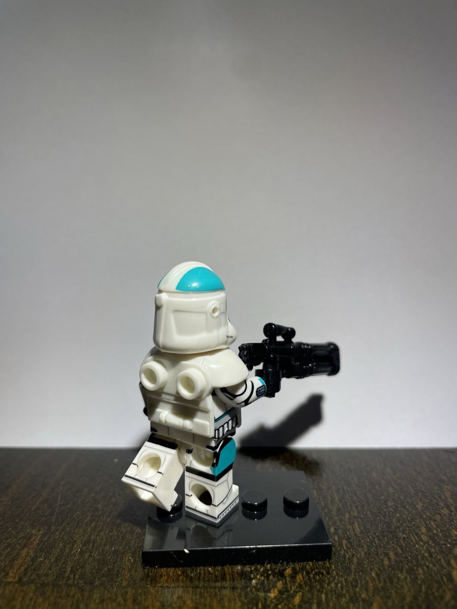 Star Wars Statuette: Star Wars Captain Howzer Clone Trooper Figur Lego-Komp. – Nuovo (secondo la descrizione) da Zufikon venduto da BrickSales 1
