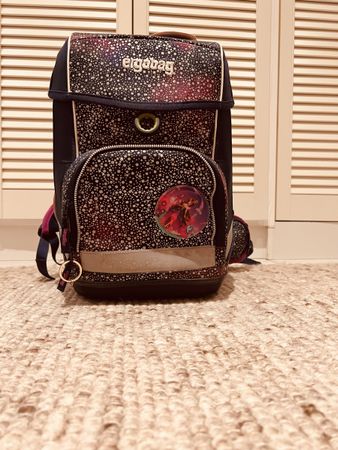 Ergobag Schulranzen Galaxy Lila Guter Zustand