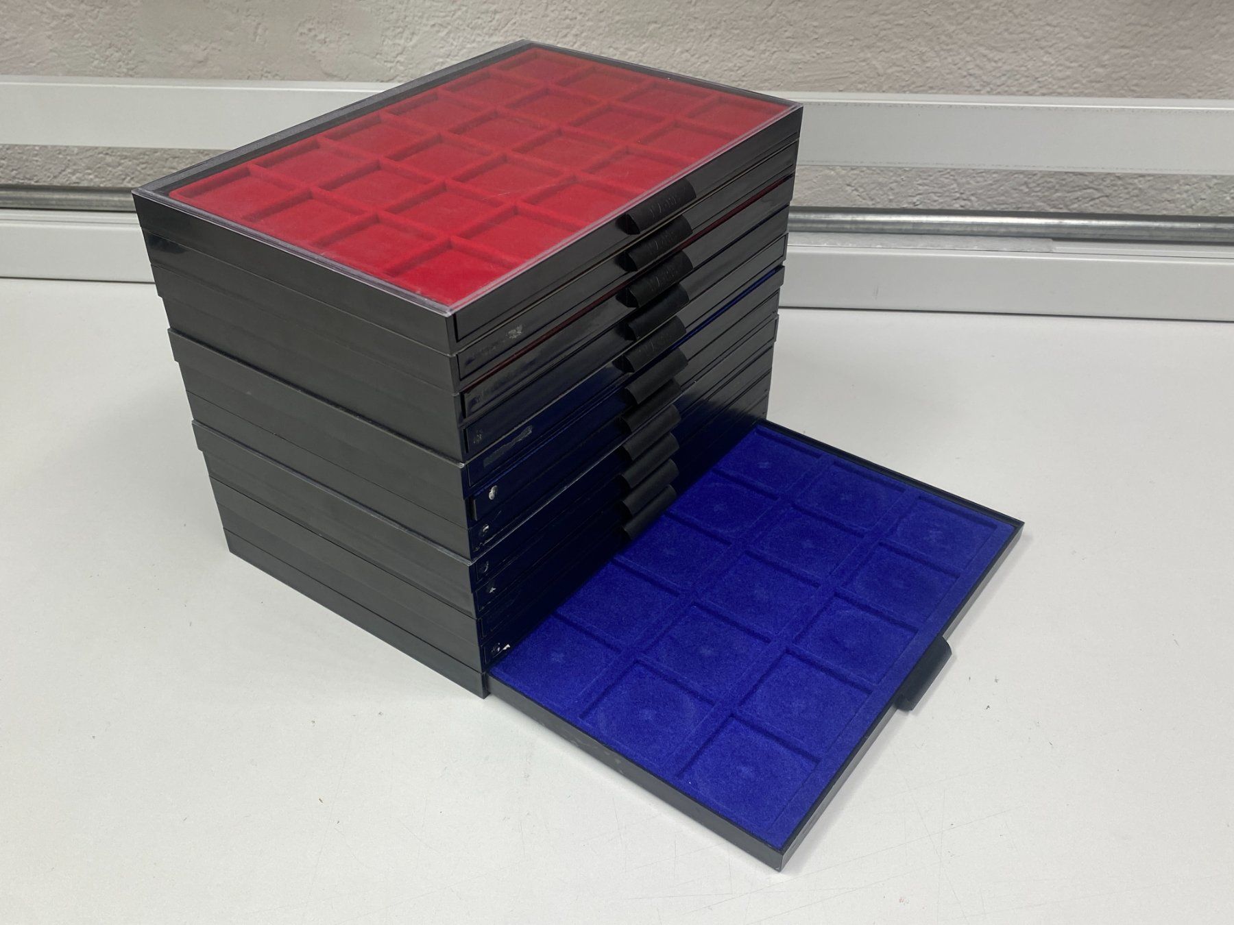 Zubehör: 12x Münzbox //i868 – Gebraucht aus Bern von JMsoehne1987 1