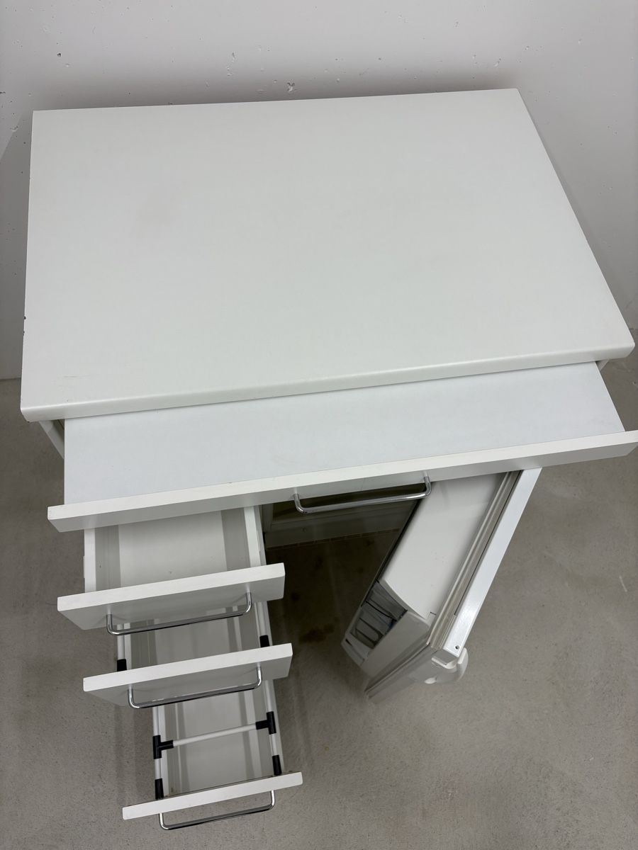 Frigoriferi: Kommode mit Kühlschrank – Usato da Dübendorf venduto da mig_frd6 3