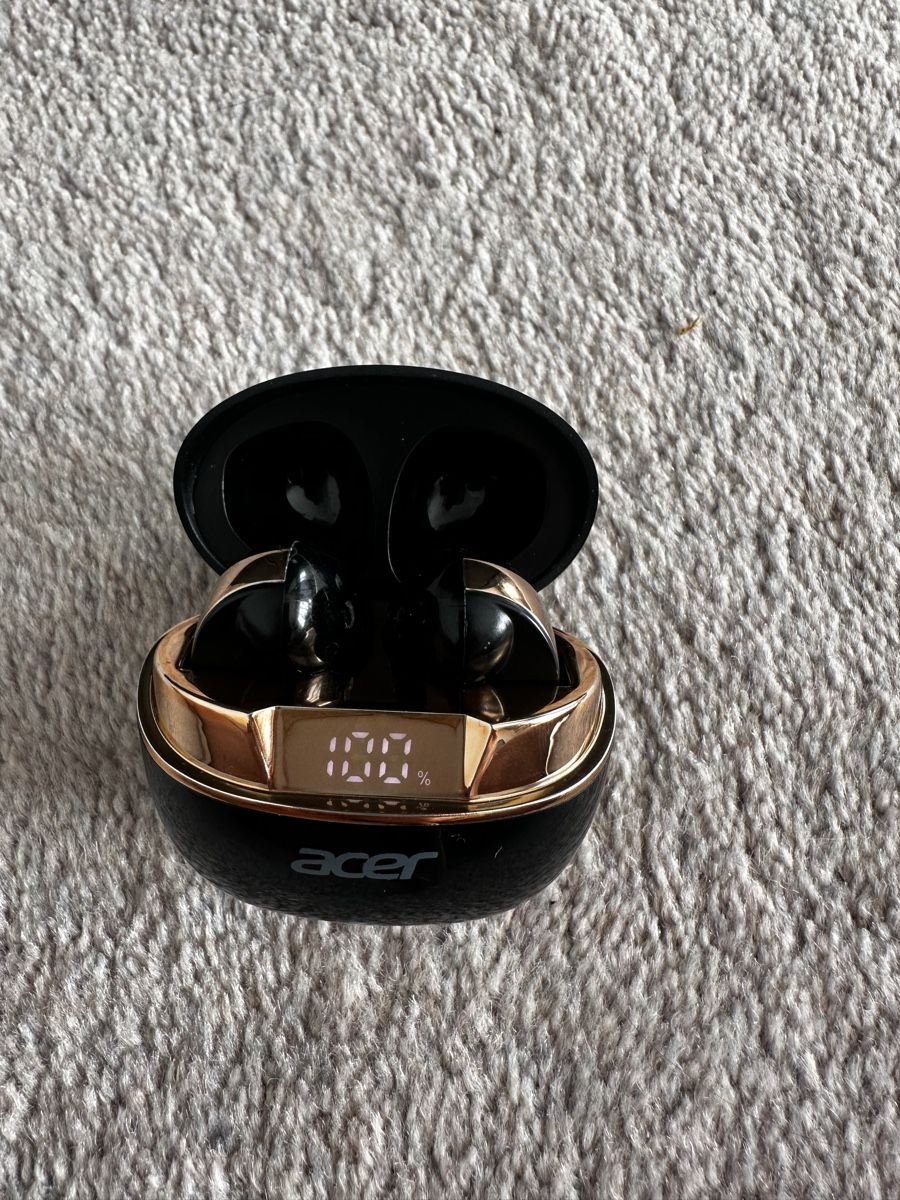 Cuffie: Acer True Wireless Earbuds - Excellent Condition – Usato da Thalwil venduto da klaudiamusiol 2