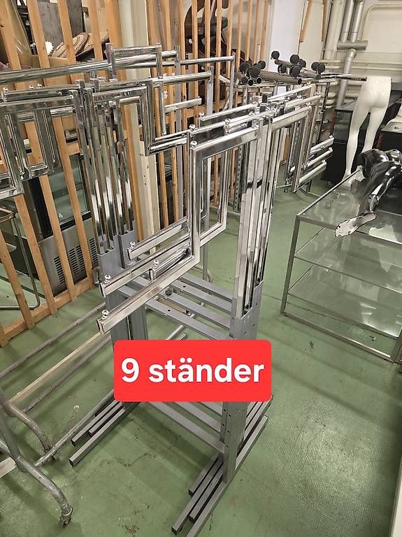 Lampade: Kleidergeschäft Einrichtungen  – Usato da Thunstetten venduto da gregios1 3