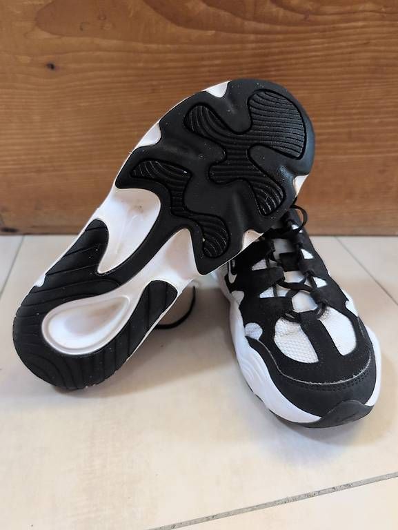 Nike Chaussures hommes: Baskets Nike 40.5 – D'occasion à La Chaux-de-Fonds par Mcleonita 3