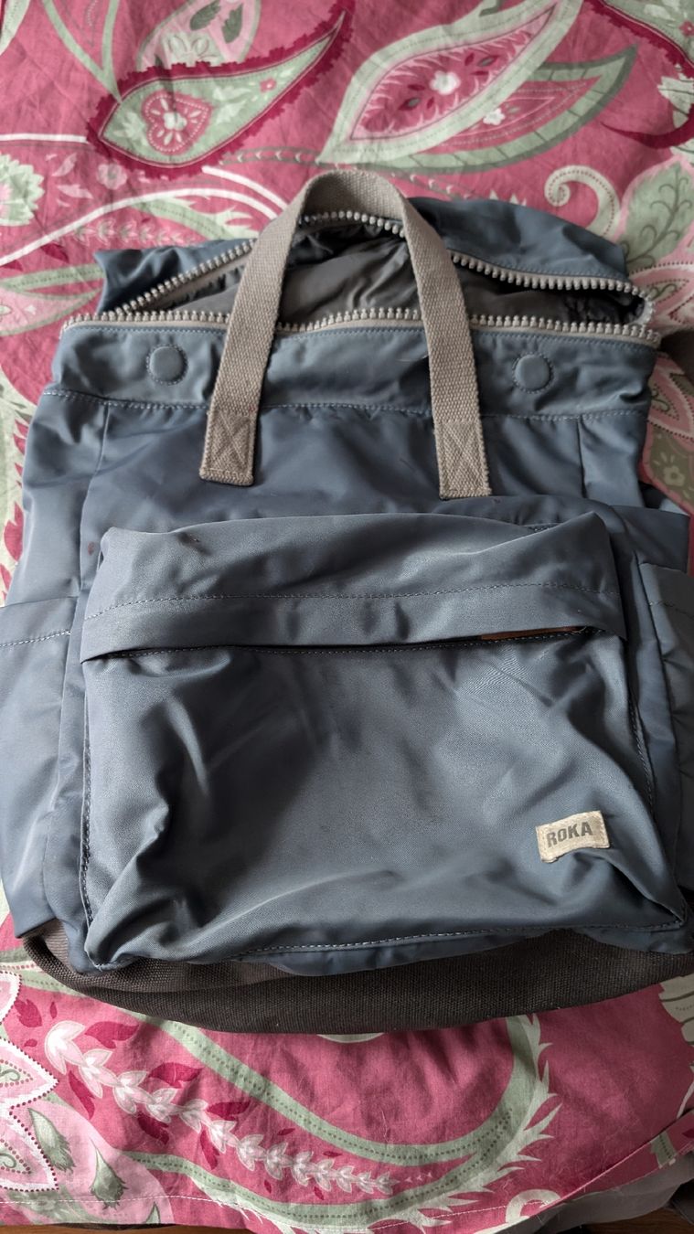 Roka Sacs à dos: Sac à Dos Roka – D'occasion à Bernex par Natalys