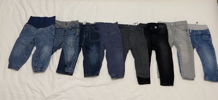 8 Jeans und andere eher dickere Hosen 74/80
