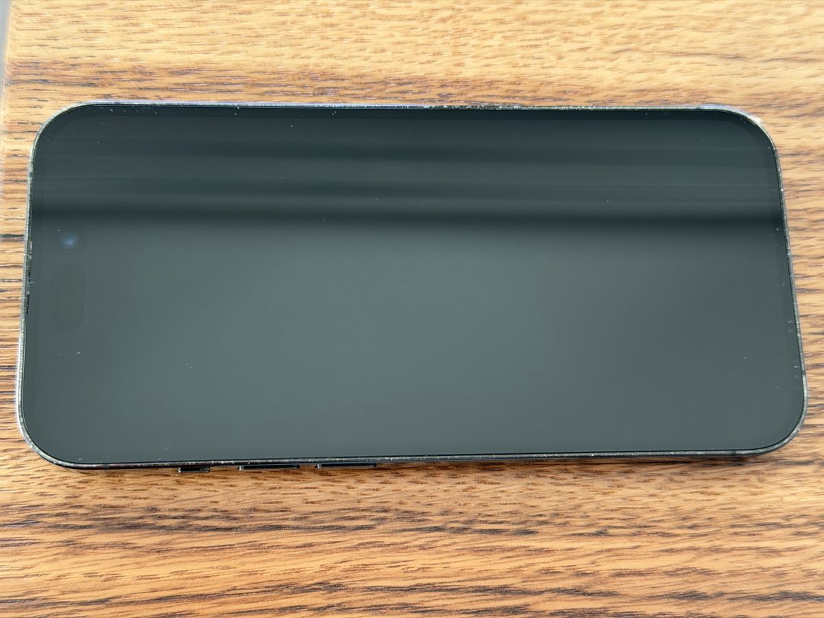 Apple Telefoni cellulari / Smartphones: iPhone 14 Pro mit Zubehör ab 1.- – Usato da Uster venduto da Rutschma 9
