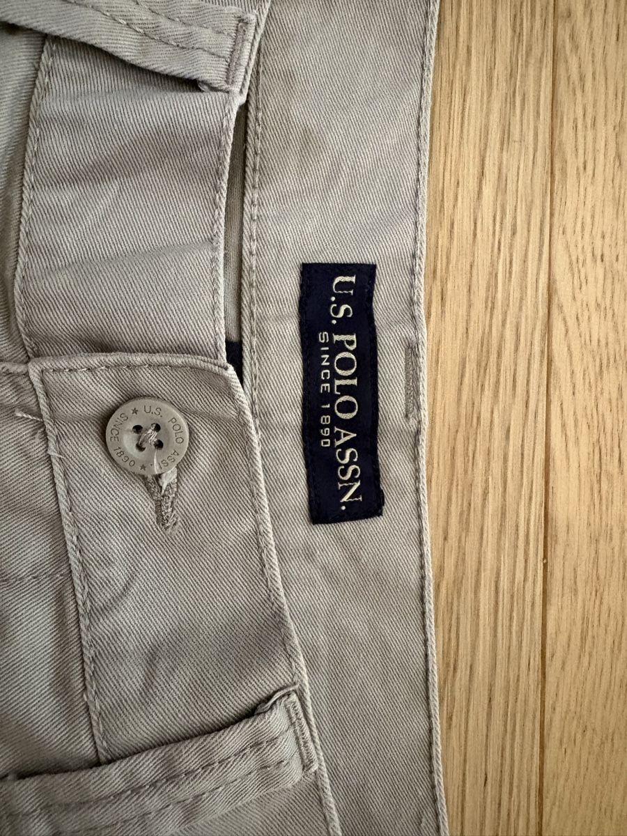 US Polo Pantaloni: Cargo Shorts – Usato da Riehen venduto da vintage_basel 2