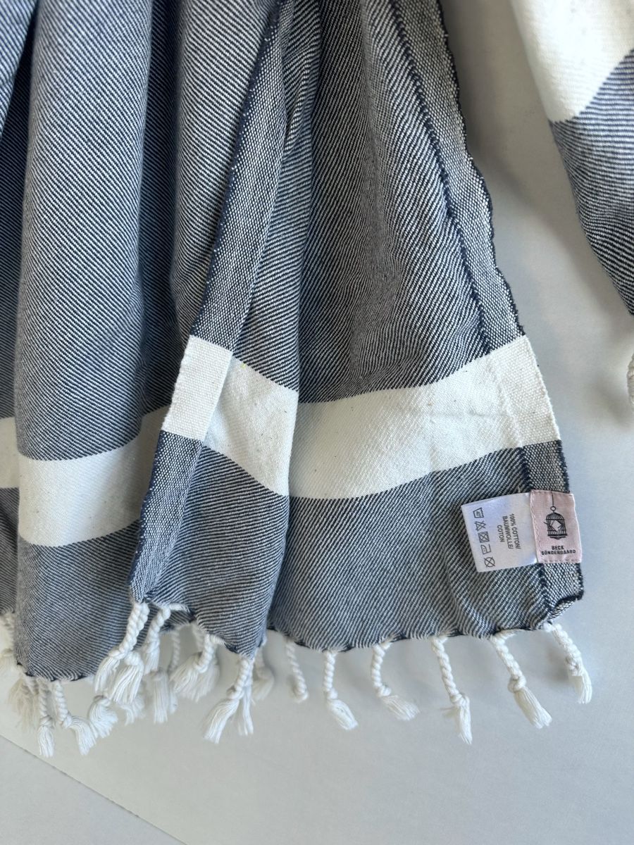 Teli da bagno: Beck SÖNDERGAARD Hamamtuch / Strandtuch / Blau-Weiss – Usato da Bern venduto da Fraeuleinhonig 3