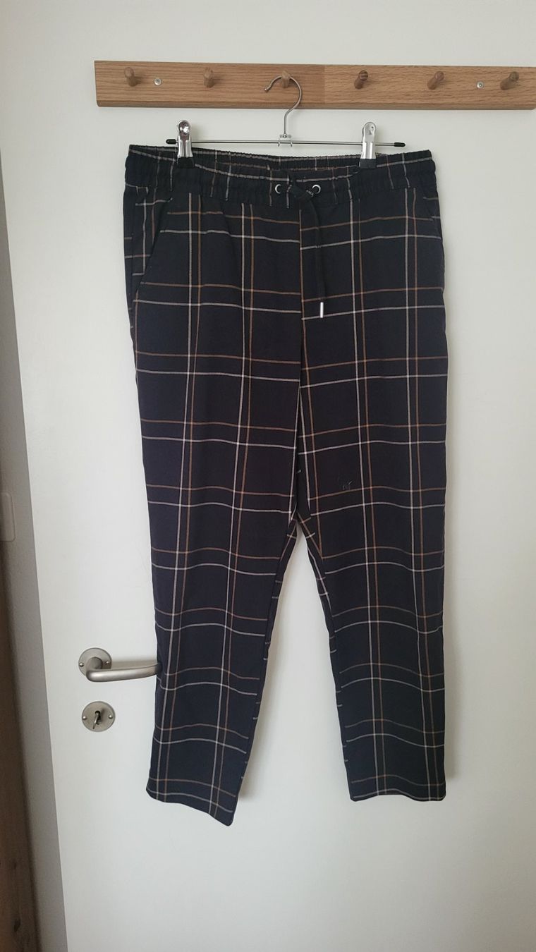 H&M Pantaloni: pantalon à carreux – Usato da Kloten venduto da kar_zjb2