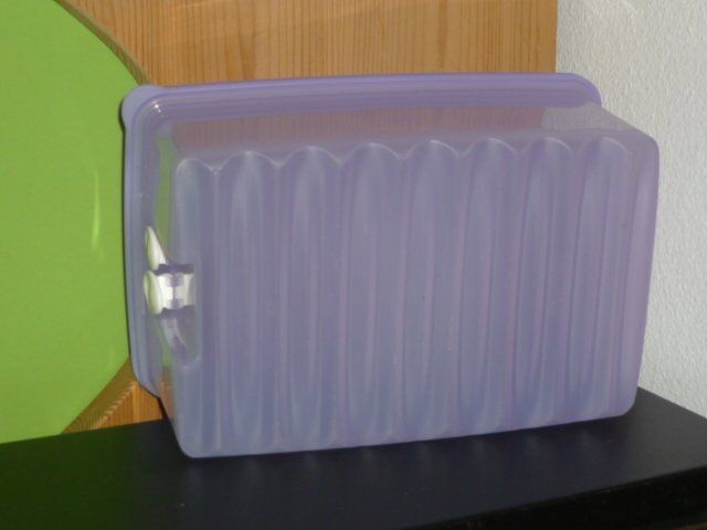 Tupperware Contenitori & Simili: TUPPERWARE 1,6 L. – Usato da St.Gallen venduto da Anso 1