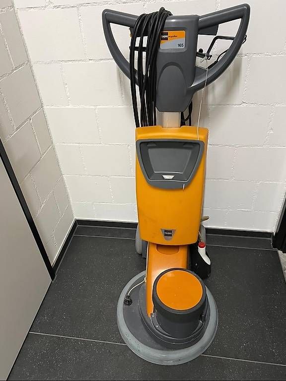 Tutte le macchine: Taski Ergodisc 165 (Putzmaschine) – Usato da Diegten venduto da steefilippo