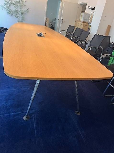 Vitra Tavoli: Vitra Medamorph Sitzungstisch 470x150cm – Usato da Zollikofen venduto da OberliAG 2