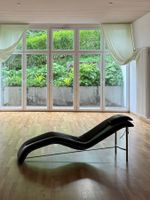 Designer-Liege aus Leder, sehr bequem und gepflegt, NP 5000+
