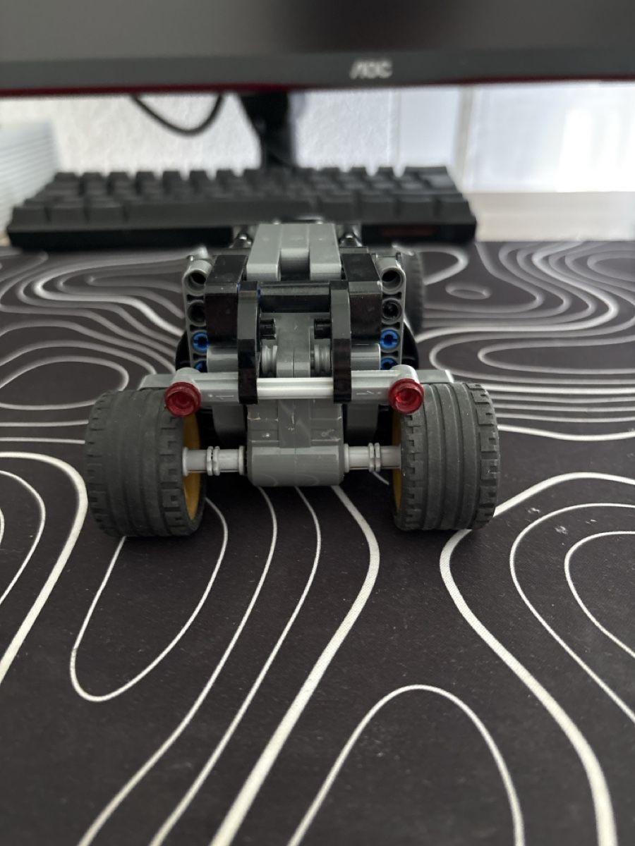 Lego Giocattoli: Lego Technic Fluchtfahrzeug Nr. 42046 – Usato da Rothenthurm venduto da L.I_v5mz 2