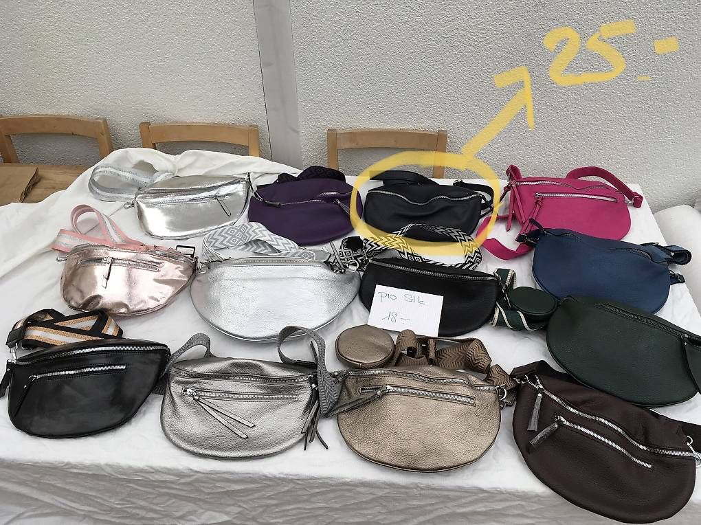 Borse da donna: Schultertaschen, Farben, alle neu – Usato da Bern venduto da antigua13