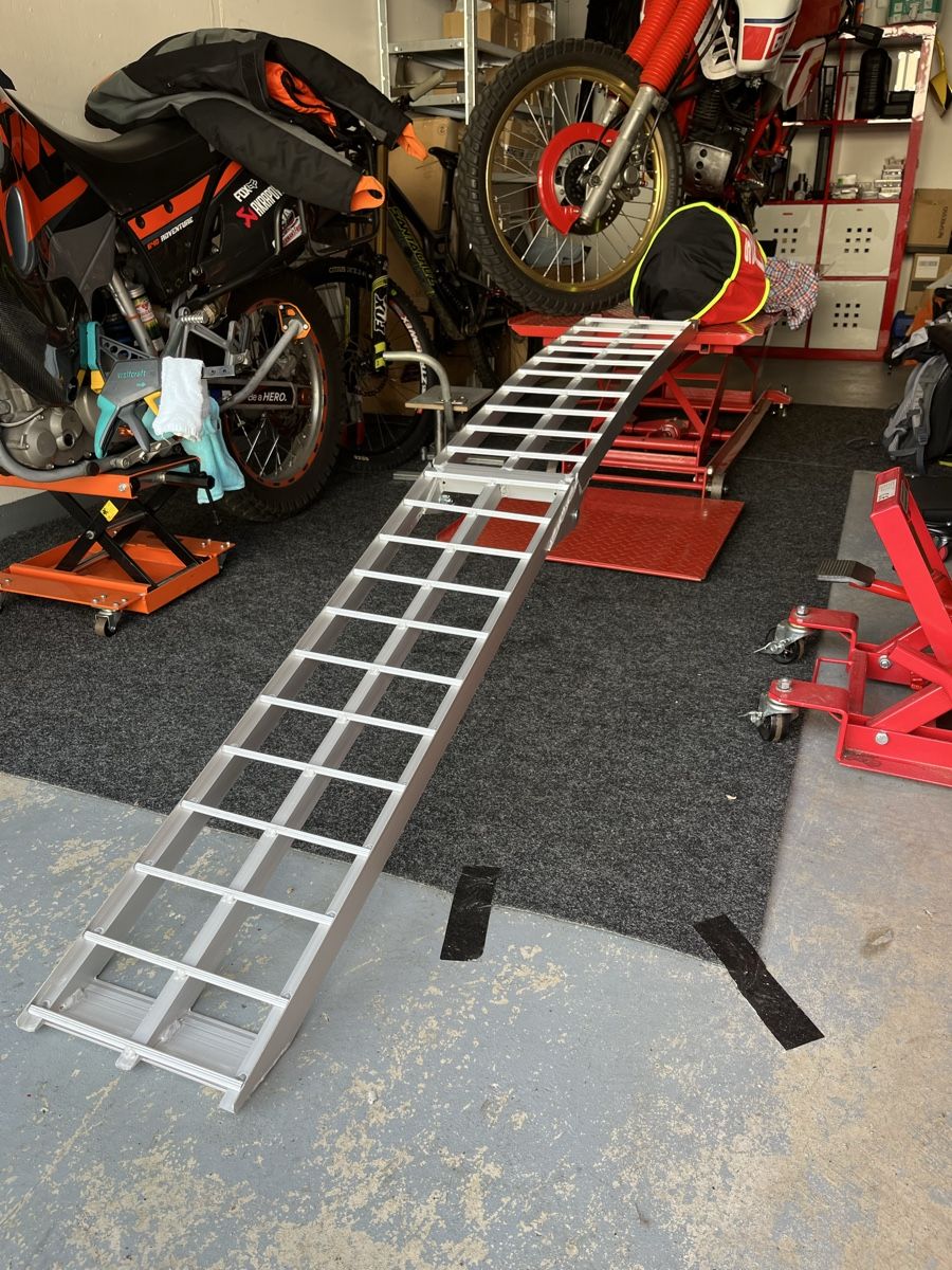Rampe di accesso: Auffahrrampe Rampe klappbar – Usato da Siebnen venduto da veloliver 1