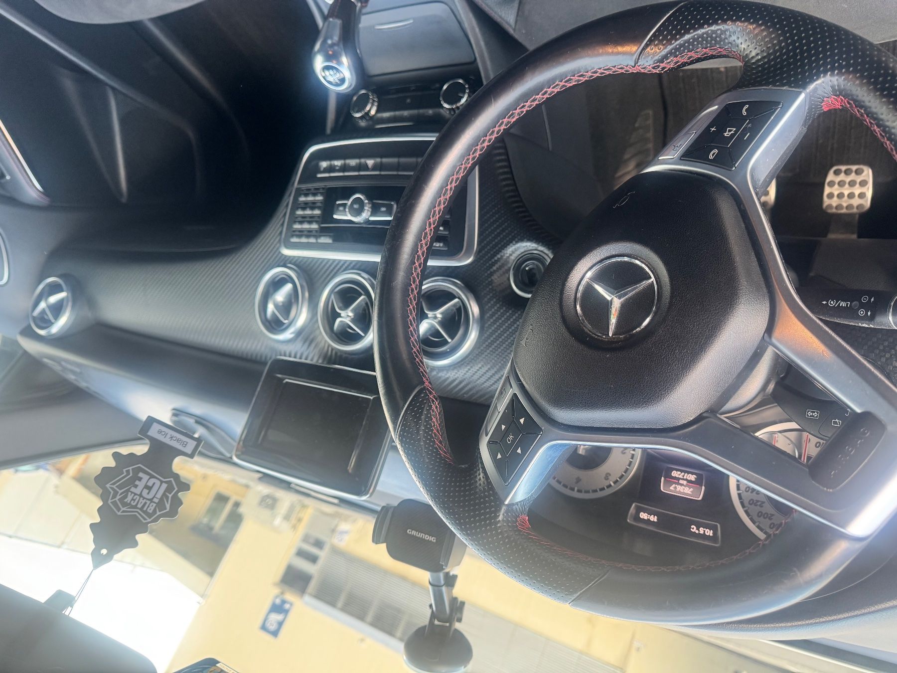Mercedes-Benz Autos: Mercedes classe A – D'occasion à Bulle par pow_btl6 9