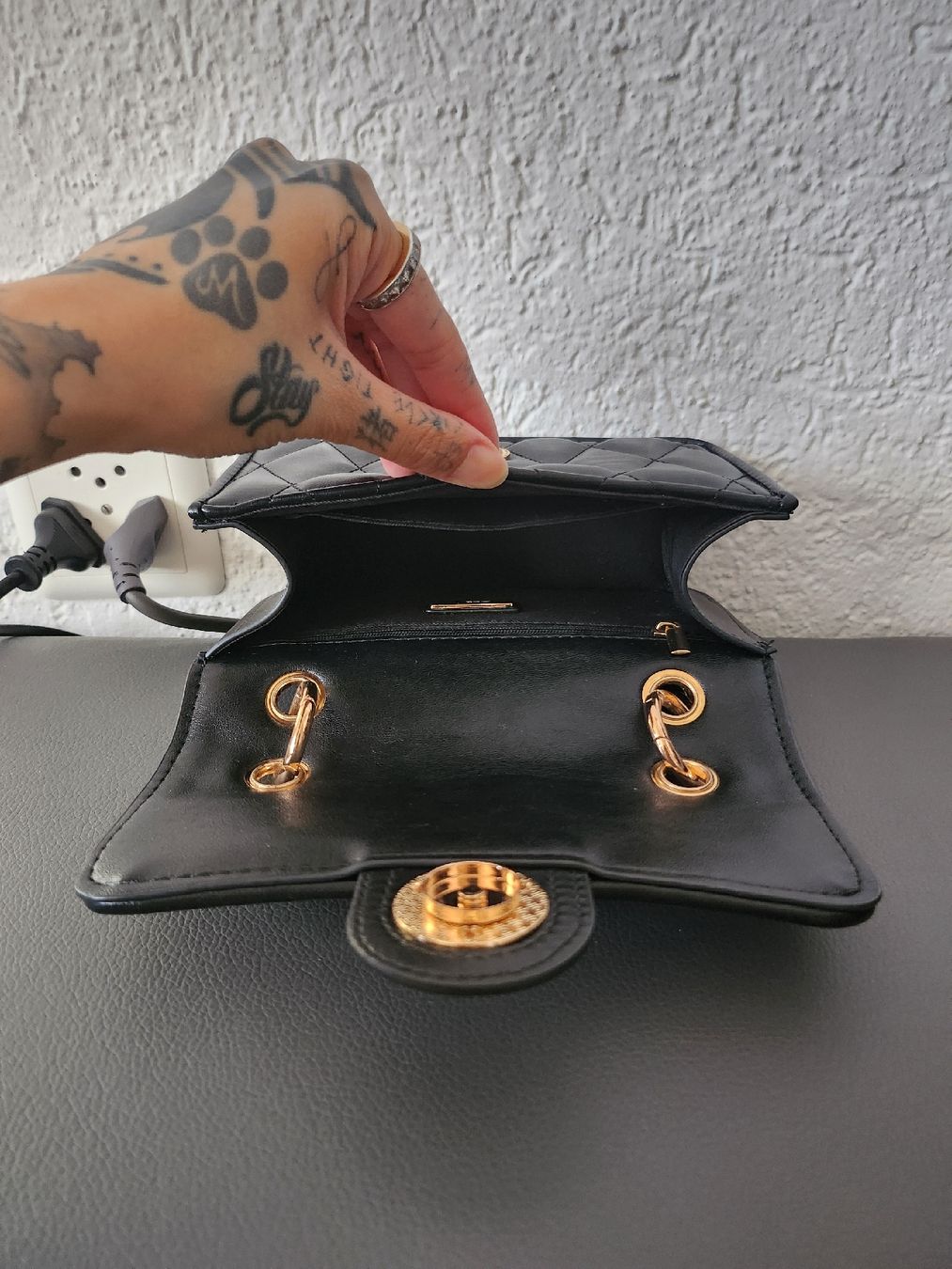 Aldo Borse da donna: ALDO Handtasche 'LOUBELLA' (black) – Nuovo (secondo la descrizione) da Rieden AG venduto da lemonlyn 3