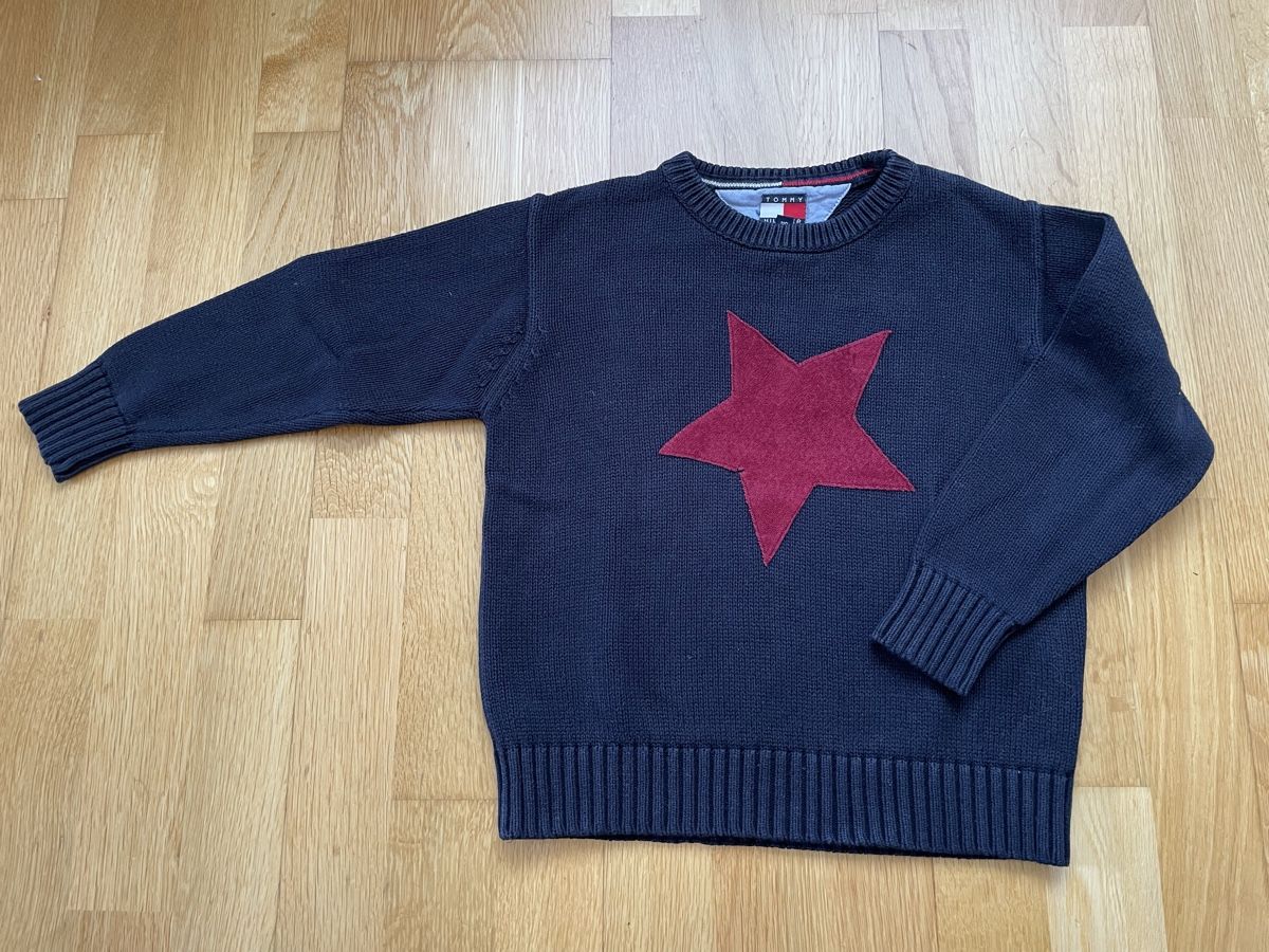 Tommy Hilfiger Maglioni & Felpe: Kinderpullover, Tommy Hilfiger, 110 – Usato da St. Niklausen LU venduto da Savlissa