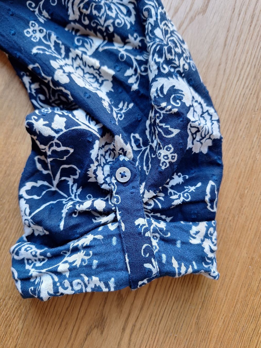 Camicette: ATELIER MARÉE Bluse Gr. M, neuwertig – Usato da Dörflingen venduto da Crazyachmed 8