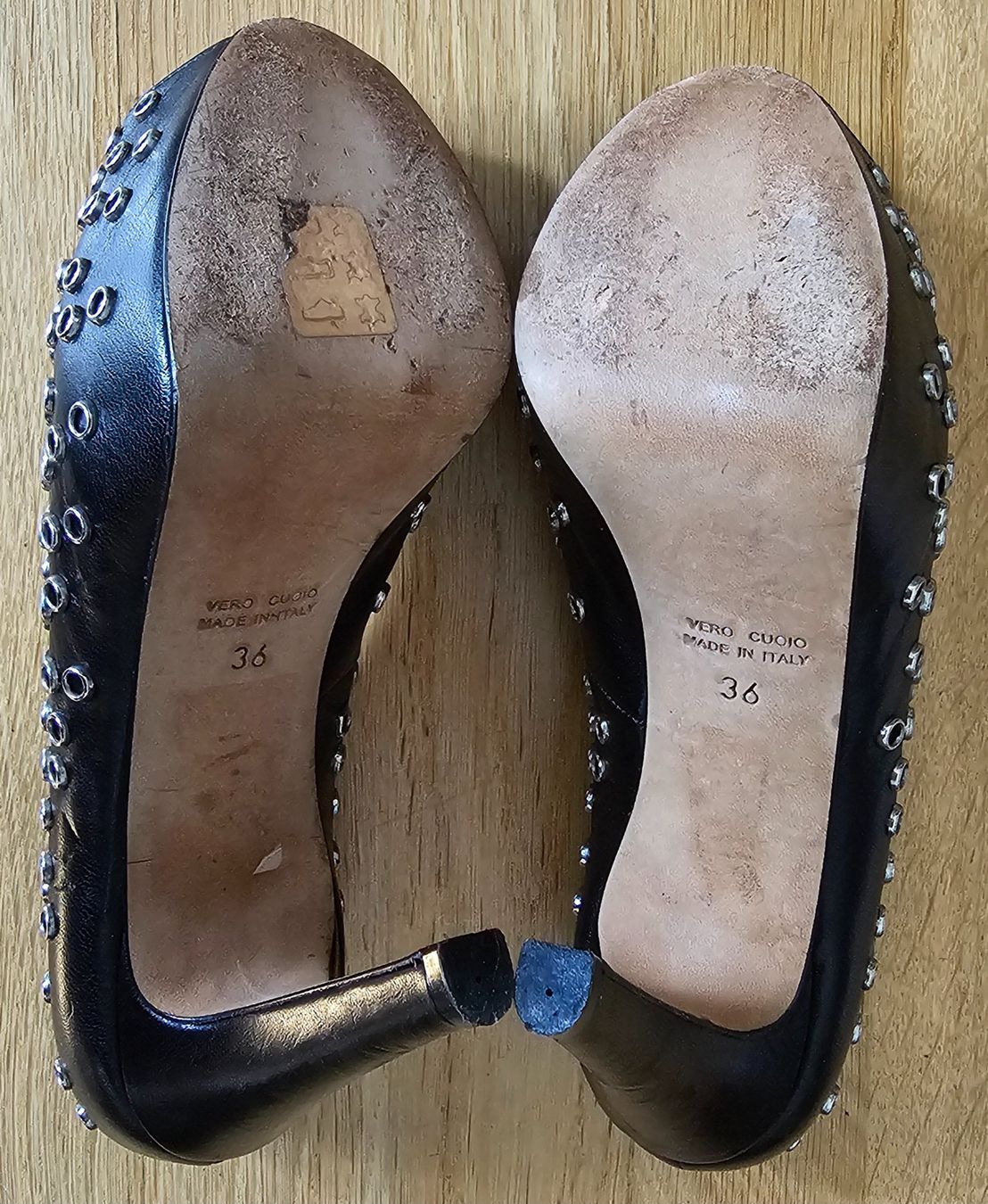 Chaussures femmes: Escarpins noirs - Mani Manilda - Taille 36 – D'occasion à Court par Jovi2 6