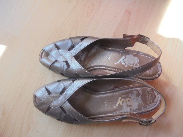Gabor Scarpe da donna: Sandalette Silber/Bronze Gr. 41 – Usato da Hinwil venduto da Glasperlen 3