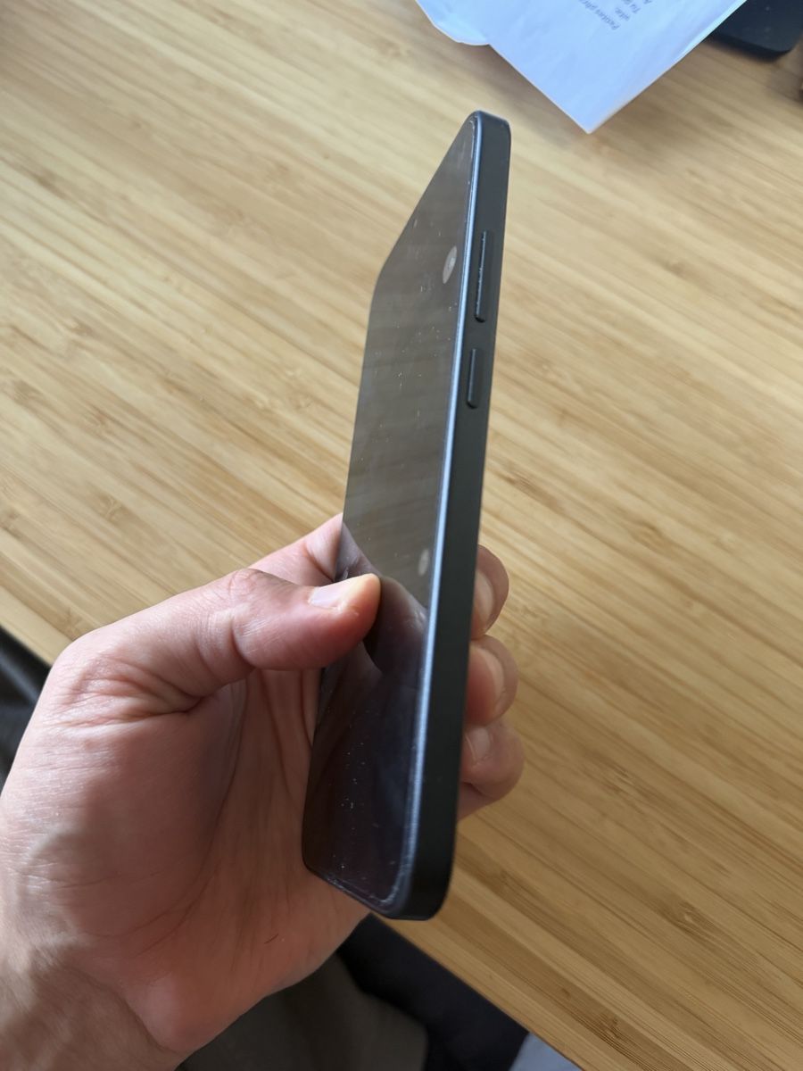 Xiaomi Portables: Redmi note 15 pro  256 gr comme neuf – Neuf (Voir description) à Crans-Montana par kad_2vx8 2