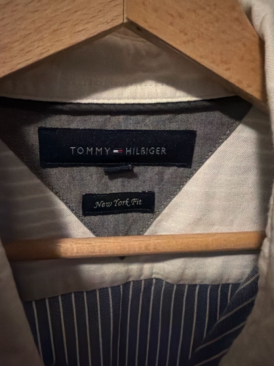 Tommy Hilfiger Camicie: Hilfiger camicia  – Usato da Sementina venduto da bru_vpp5 1