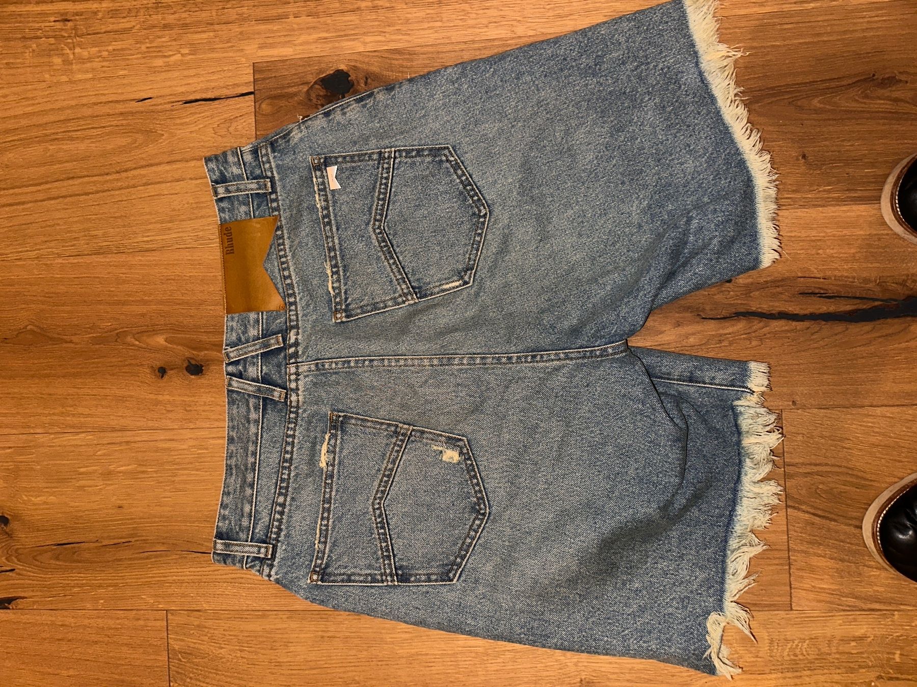 Jeans: Rhude denim shorts – Usato da Toffen venduto da manimatter 4