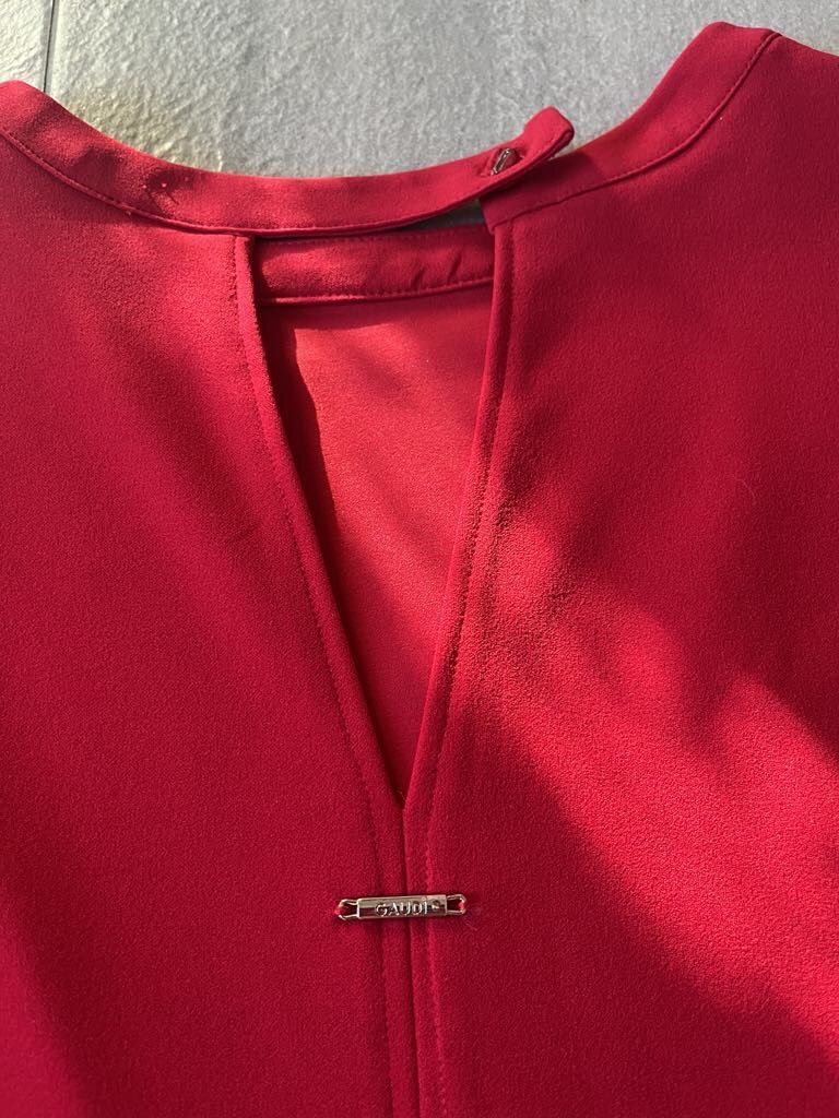 Vestiti: Kleid Gaudì 44 – Usato da Minusio venduto da liam04 4