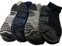 4 New Pairs of Socks / Chausettes /Söckchen New
