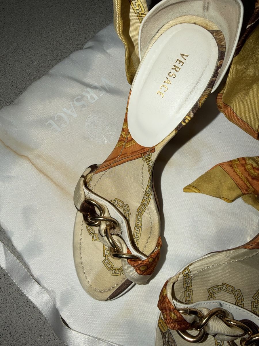 Versace Scarpe da donna: Versace Sandalen Scarf – Usato da Baar venduto da miami88mami 1