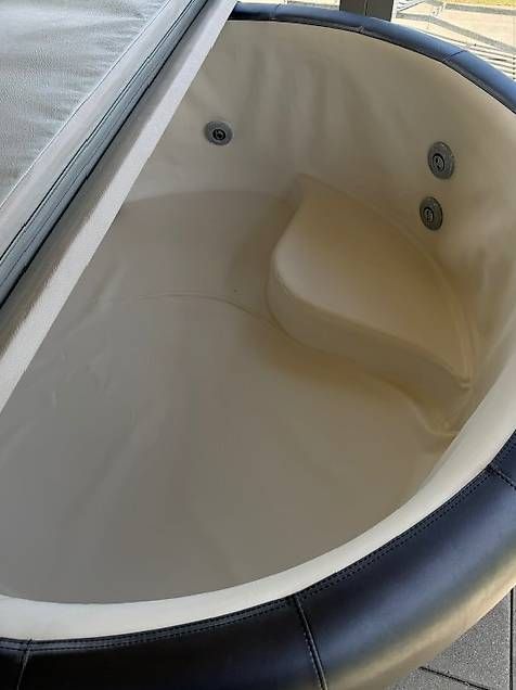 Whirlpool: Softub 300 – Gebraucht aus Corpataux von t1969p 1