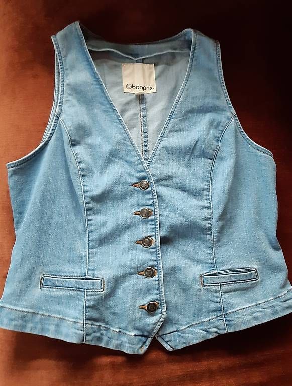 Gilet & Giacche senza maniche: Jeansgilet hell – Usato da Burgdorf venduto da sik_mz9x 1