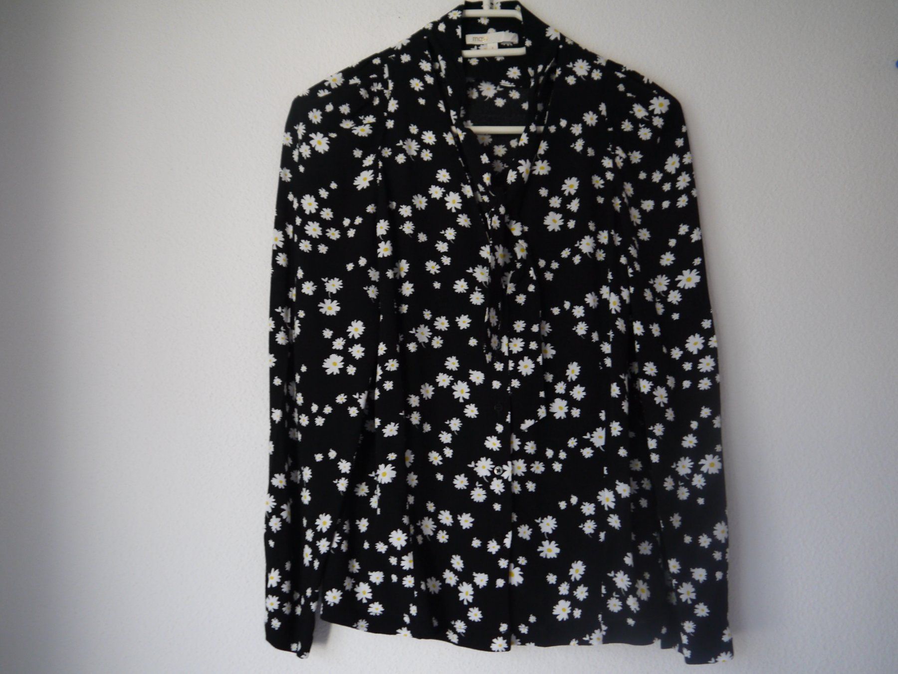 Maje Blusen: Maje Bluse Gr: 1 – Gebraucht aus Hagendorn von Blaf