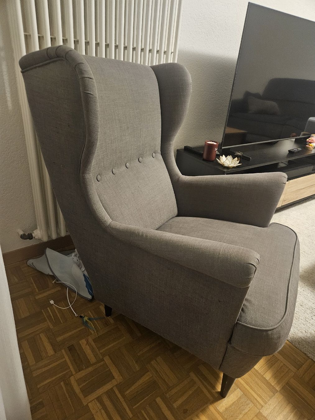 Ikea Poltrone: Ohrensessel mit Hocker – Usato da Oetwil am See venduto da Alija.M 3