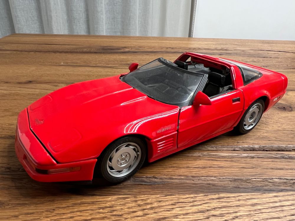 MAISTO 31809 CORVETTE C4 cabriolet ZR-1 (1992) blanche white weiß bianco 1/18 EUR 15,00 - FR